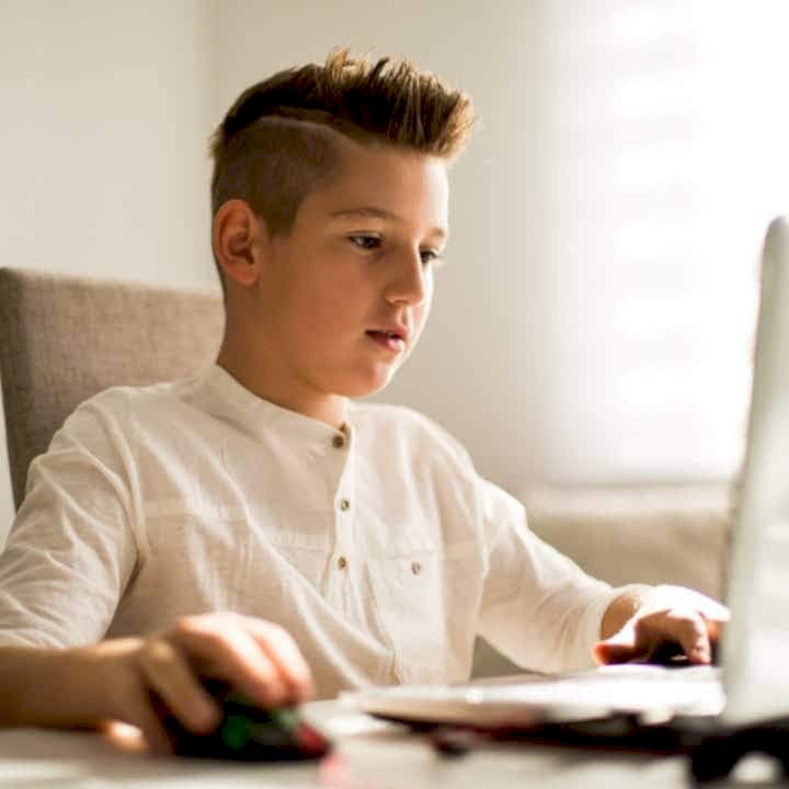 Gençler için Almanca kursu